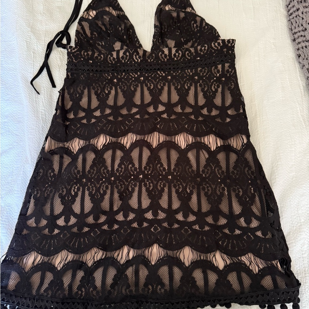 Forever 21 Black Lace Halter Dress